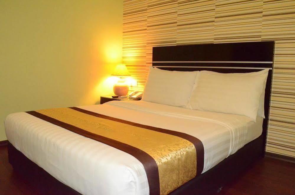 Bluebell Hotel Skudai Dış mekan fotoğraf